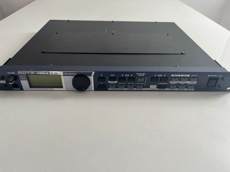 Yamaha Motif ES Rack Tone Generator 2000s - Gray image 1