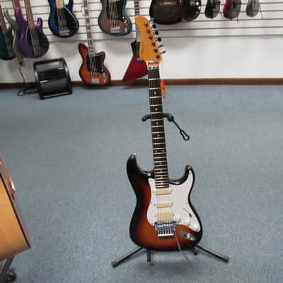 Fernandes Electric Guitar with Locking System *FREE SHIPPING!! image 3
