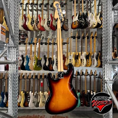 Fender   Player I 1 Jazz Bass Maple Neck Sunburst image 7