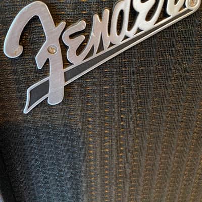 Fender FM 65R 2-Channel 65-Watt 1x12" Solid State Guitar Combo 2003 - 2008 - Black image 13