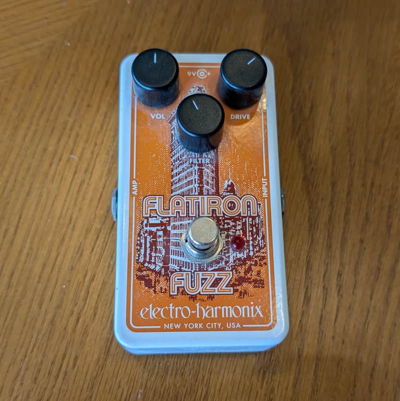 Electro-Harmonix Flatiron Fuzz