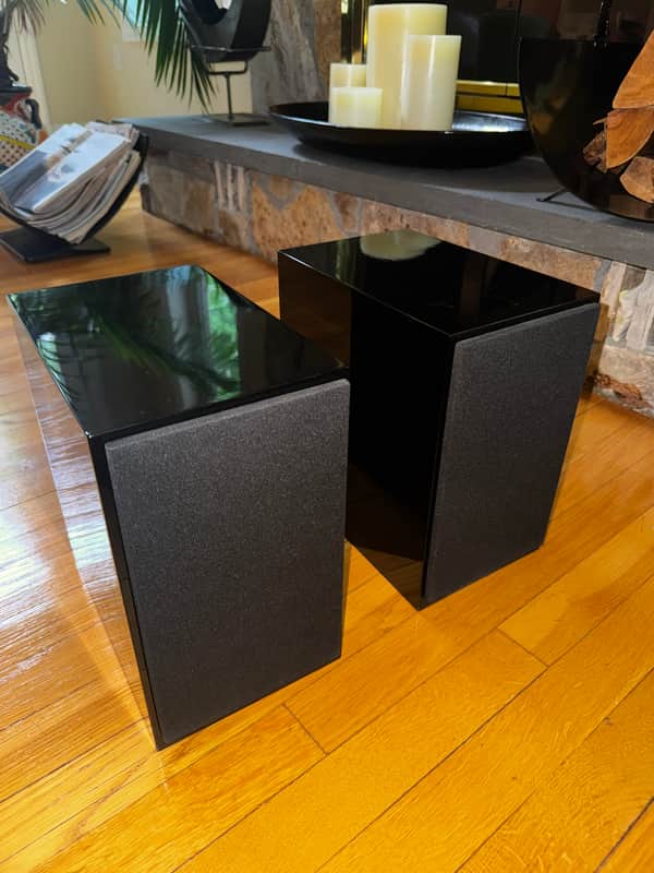 Bowers & Wilkins CM1 S2 Mid-2010’s - Glossy Black image 1