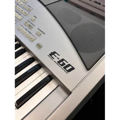 Roland Clavier Arrangeur E-60 Occasion image 8