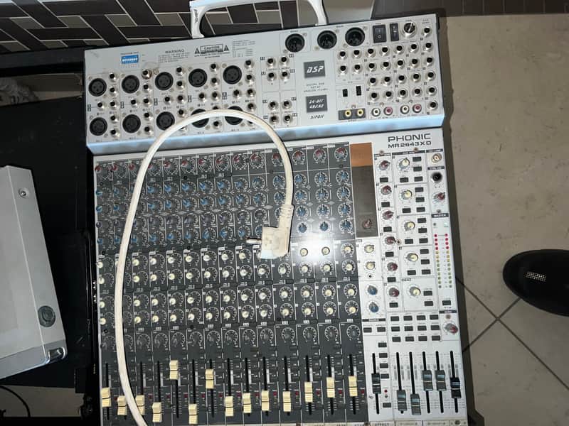 Phonic MR2643XD Powered Mixer 2000 - 2005 Bild 1
