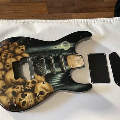 2002 Made in Japan Jackson DK2 Pile O' Skulls Graphic Guitar Body Floyd Ready image 1