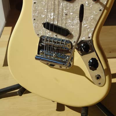 Fender American Performer Mustang - Vintage Gelb Bild 4