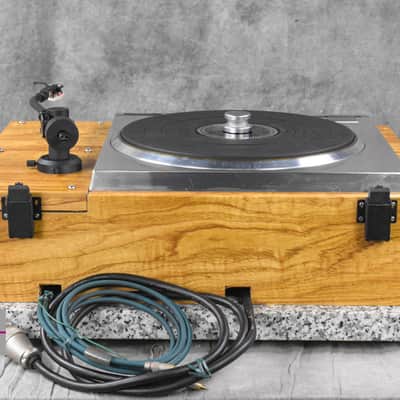 Technics SP-10MK3 Direct Drive Turntable W/ Power Unit in Very Good Condition image 5