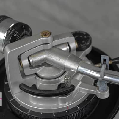 Technics SL-1200MK2-A Silver Direct Drive DJ Turntable in Good condition image 13