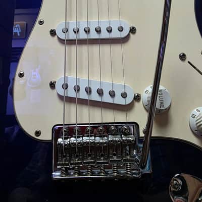 2001 Fender Standard Stratocaster SSS MN - Midnight Blue image 6