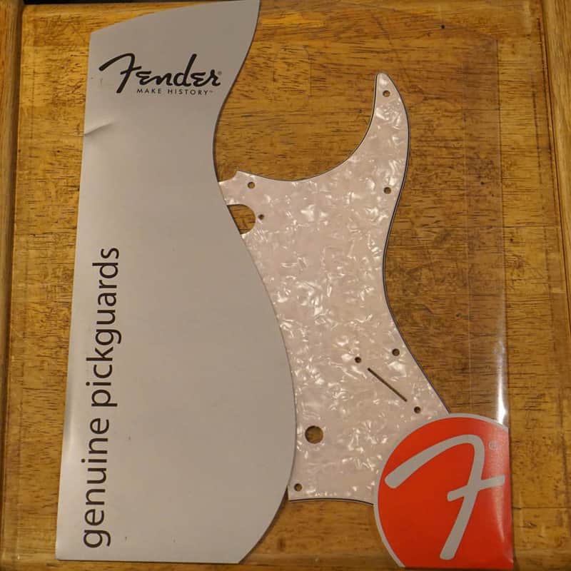 Fender Pickguard Stratocaster S/S/S 11-Hole Mount White Moto 4-Ply image 1