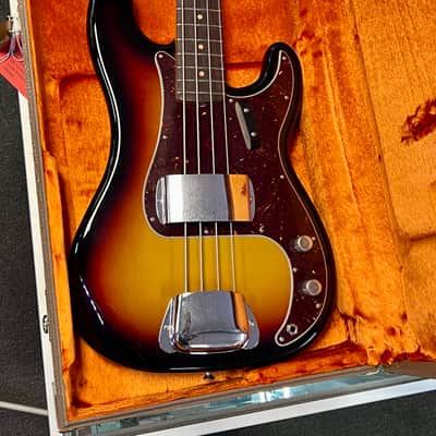 Fender James Jamerson 1962 Precision Bass, Rosewood Fingerboard, 3-Tone Sunburst 2026 image 2