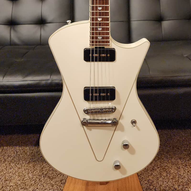 Ernie Ball Music Man Armada | 2014 | White image 1