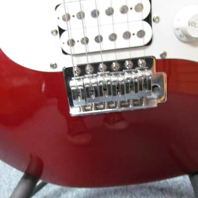 Peavey Raptor Plus HSH Double Cutaway Style Electric Guitar image 4