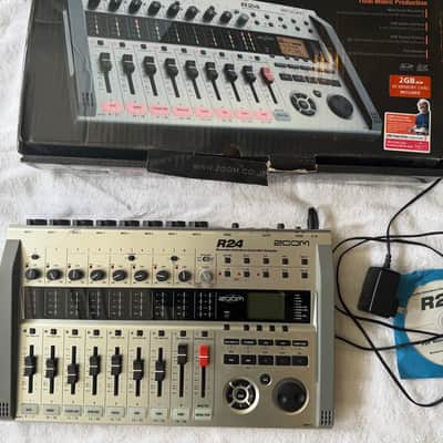 Zoom R24 Multitrack Recorder / Audio Interface / Controller – Great Condition image 1