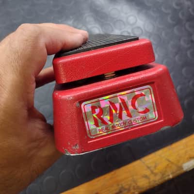 Real McCoy Custom RMC 5 Wizard Wah 2004 - red image 2