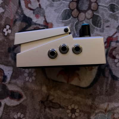 Boss DD-8 Digital Delay 2019 - Present - White image 2