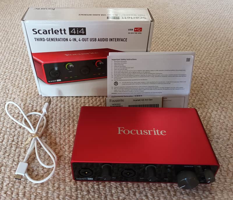 Focusrite Scarlett 4i4 3rd Gen USB Audio Interface