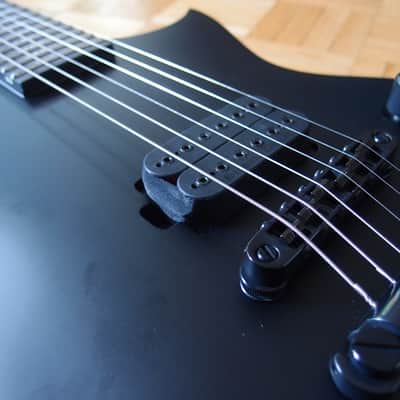 ESP LTD EC-Black Metal 2021 - Black Satin w/ HSC image 4