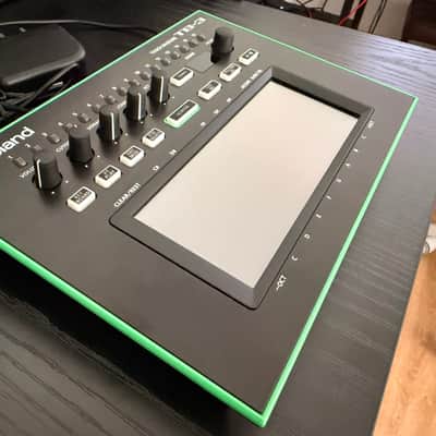 Roland TB-3 AIRA Touch Bassline Synthesizer 2014 - Present Black image 3