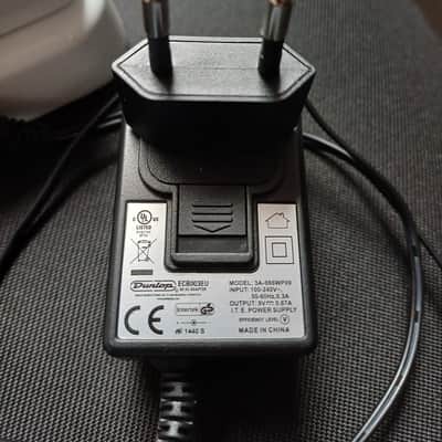 Dunlop 105Q Cry Baby Bass Wah 1999 - Present - White image 10