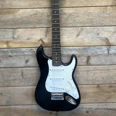 Squier Mini Stratocaster with Rosewood Fretboard 2011 - 2017 - Black image 1