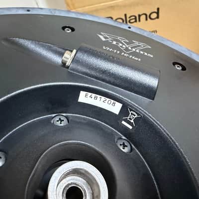 Roland VH-11 V-Hi-Hat 12 inch V-Drum Hi-Hat Cymbal Pad w/Yamaha Stand - E4B1208 image 12