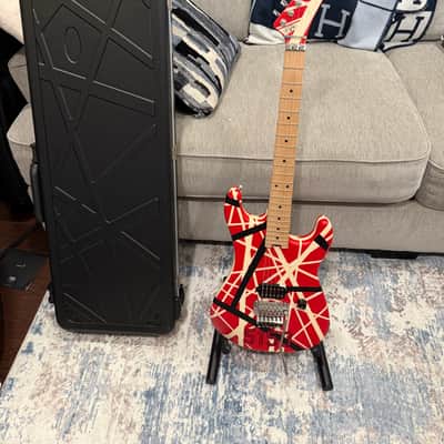EVH 5150 Striped Series (with OHSC) 2017 - Present - Red/Black/White image 1