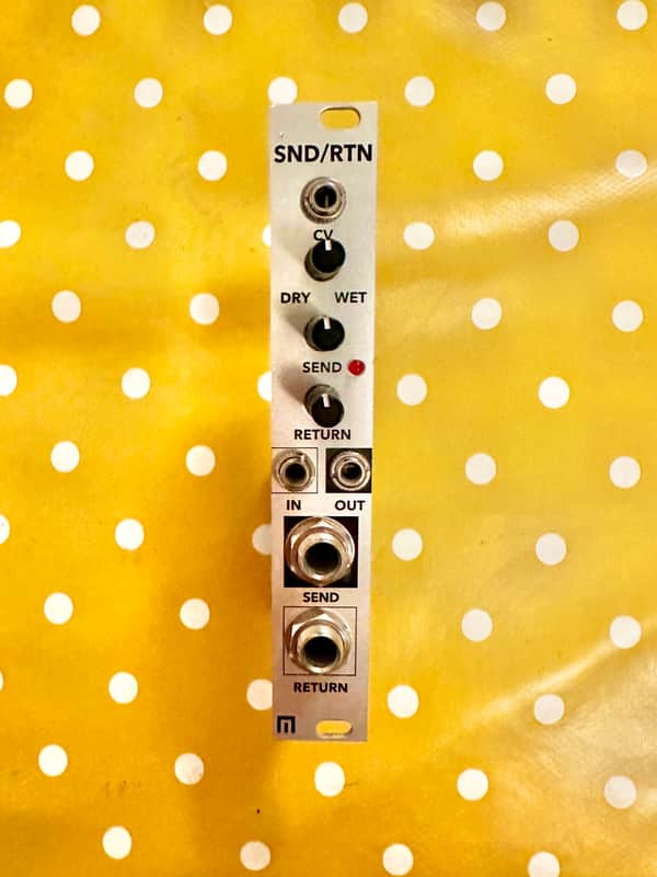 Malekko  SND / RTN Instrument Line-Level Send & Return Mixer Eurorack Module image 1