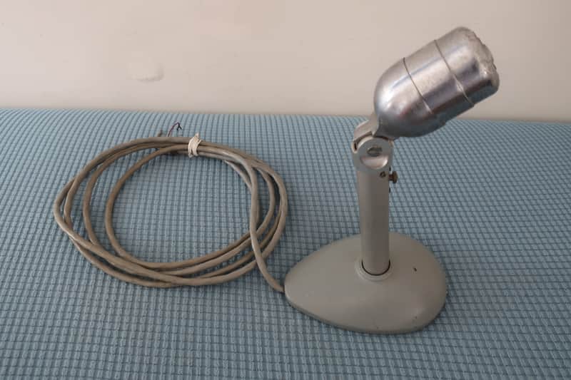 Vintage Electro-Voice Mic Microphone Chrome Classic Vocal Harp Harmonica Mic Model 630 With Stand Rare image 1