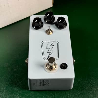 JHS SUPERBOLT V1 エフェクター JHS Pedals Super Bolt」スプロアンプ系エフェクターをレビュー | 魔法