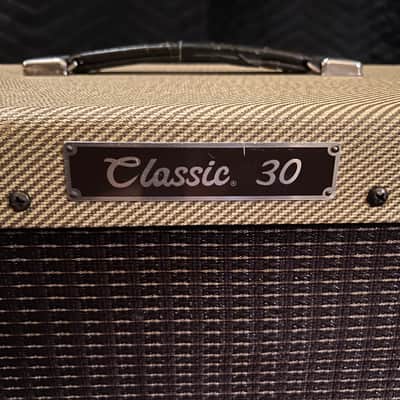 Peavey Classic 30 2-Channel 30-Watt 1x12" Guitar Combo 1994 - 2014 - Tweed image 6