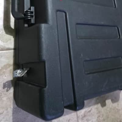 SKB STAGE FIVE PEDAL BOARD image 4