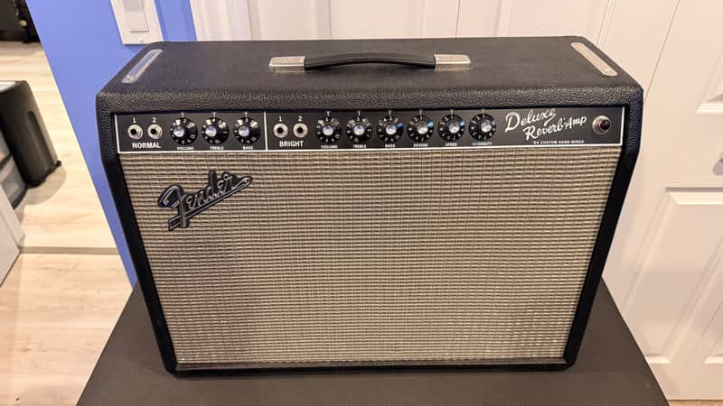 Fender '64 Custom Deluxe Reverb-Amp 2-Channel 20-Watt 1x12" Guitar Combo 2017 - Present - Black image 1