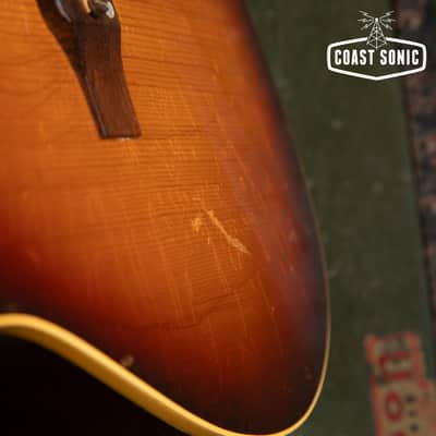 1967 Gibson LG-1 Acoustic Guitar with original Chipboard Alligator Case image 23