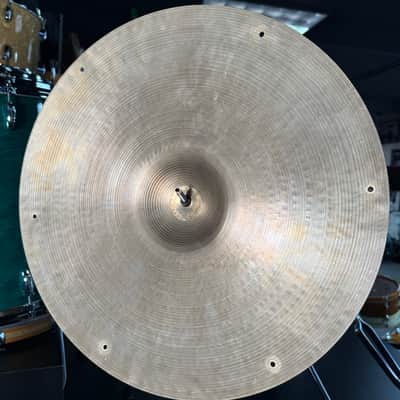 Vintage Zildjian A 18" Cymbal w/ Rivet Holes - 1690g (Bg5) image 4