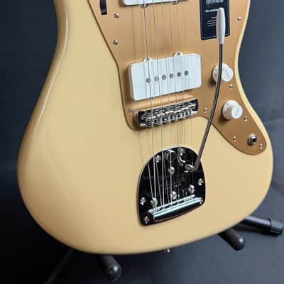 Fender Vintera II '50s Jazzmaster Electric Guitar Desert Sand Finish w/ Gig Bag image 3