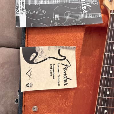 Fender American Vintage '70s Stratocaster with Rosewood Fretboard 2006 - 2012 - Natural image 12