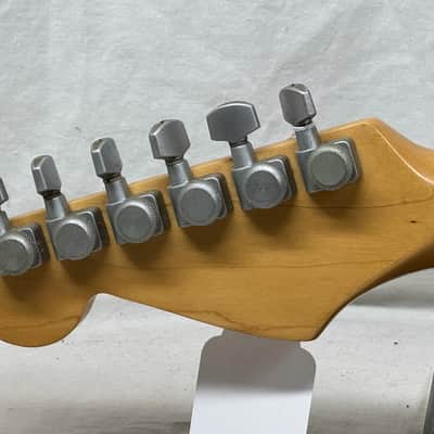 Fender USA Parts Stratocaster Guitar with Case 1999 image 9