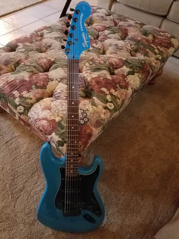 Squier Standard Series Stratocaster 2003 Blue Matching 70s