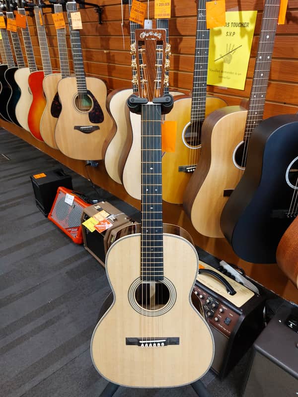 Martin 0012-28 Modern Deluxe | Reverb Canada