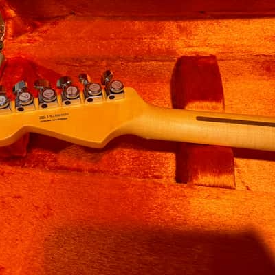 Fender American Ultra Luxe Vintage '50s Stratocaster 2025 - Present - 3-Color Sunburst image 7