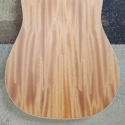 Larrivee D-40 with Moonwood top image 3