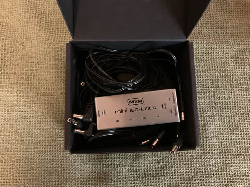 MXR M239 Mini Iso-Brick Power Supply 2018 - Present - Silver image 1
