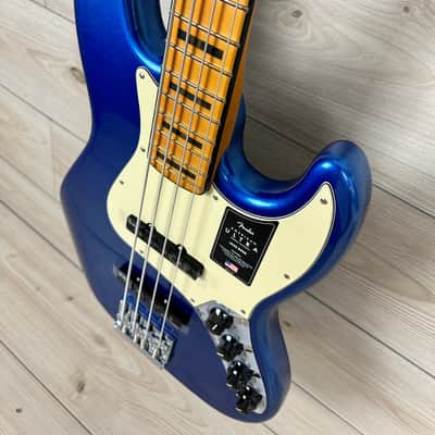 Fender American Ultra Jazz Bass Maple Fingerboard, Cobra Blue image 5