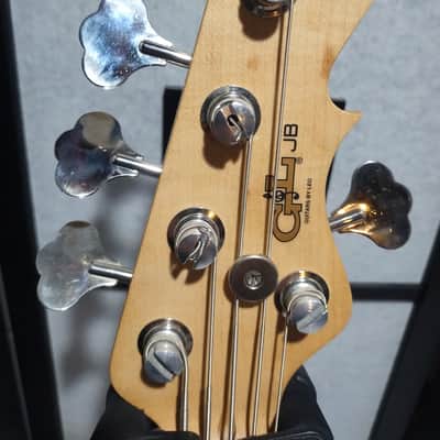 G&L USA JB-5 2017 - Unlined Fretless Quartersawn Neck Blue Metal Flake image 8
