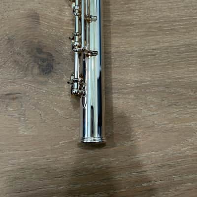 Yamaha YFL-462H Intermediate Flute Silver 925 Perfect Condition image 5