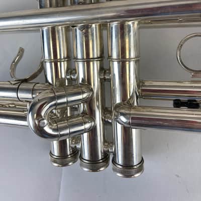 Getzen 700 Eterna Bb Trumpet – Silver Plated – Intermediate Model – w/ Case – Excellent Condition SM#1359 image 8