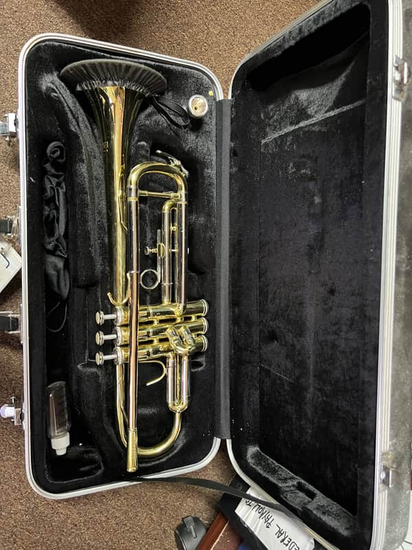 Used Eastman ETR420 Trumpet w/ case Local Pickup Item image 1
