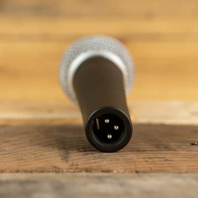 Shure SM58 Dynamic Microphone image 2