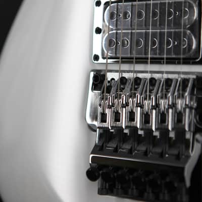 Ibanez JS2480-WH Joe Satriani Signature - White image 7